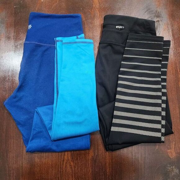 Athleta Pants - Athleta Leggings 7/8 Mid Rise Pockets Umbre Solid Stripes Lot Of 2 Sz XS